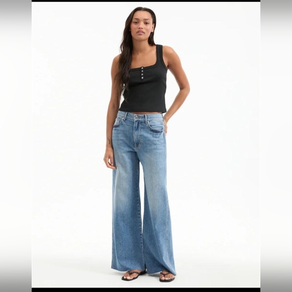 Veronica Beard Denim - Veronica Beard Light Blue Wide Leg Jeans Mid Raise Raw Hem